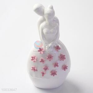 28cm Lovers Shaped Porcelain Crafts with Flowers Pattern for Decoration
