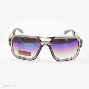 Wholesale High Quality Grey Fashion PC Sunglasses