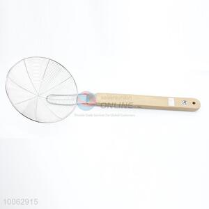 Wooden handle kitchen frying strainer