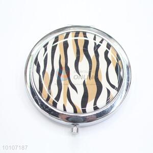 Leopard Pattern Round Metal Pocket Makeup Mirror