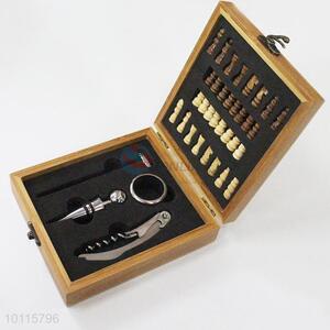 Good gift chess bamboo box 5pcs wine gift set