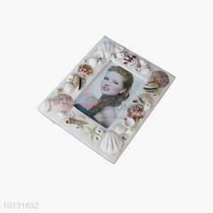 Beautiful beatch shell wedding photo frame