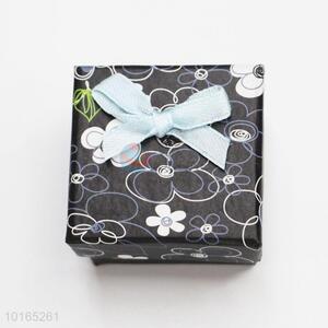 Hot Sale Gift Box Gift Packaging Box with Bowknot