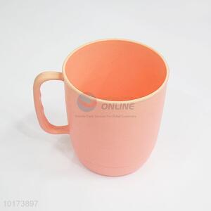 Latest Design Drinking Plastic Cup with Handle