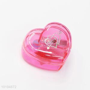 Low price best pink loving heart shape pencil sharpener