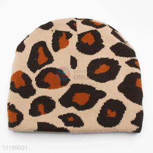 Wholesale leopard acrylic beanie hat/kintted hat