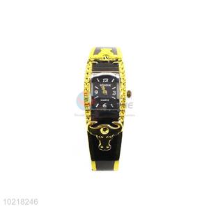 Fashion Design Cool Watch Ladies Wrist Watch