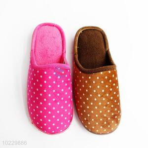 Cheap wholesale useful winter bedroom slippers