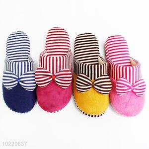 Latest design good gift indoor bedroom slippers