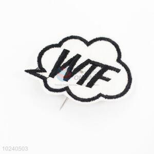 Cheap newest fashion embroidery badge brooch