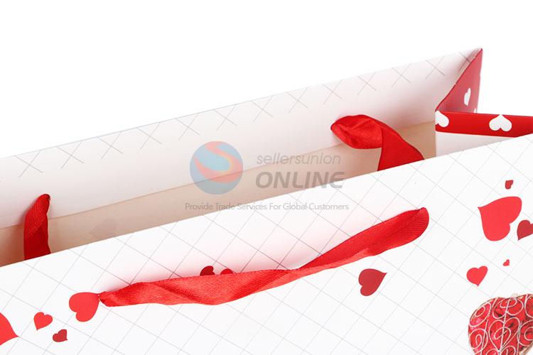 Hot Sale Red Heart Printed Gift Bag/Paper Packing Bag for Sale