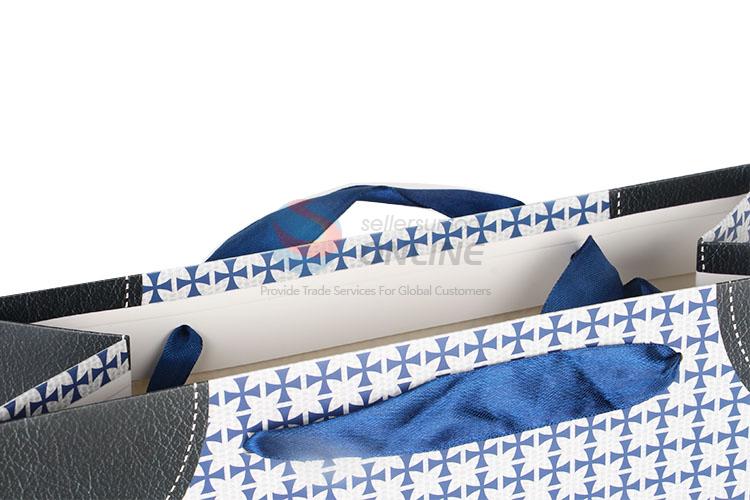 Best Selling Gift Bag/Paper Packing Bag with Blue Ribbon Handle