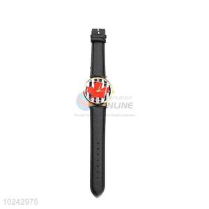 Hot Sale Maple Lear Pattern Black Wrist Watch with Leathern Watchband for Sale