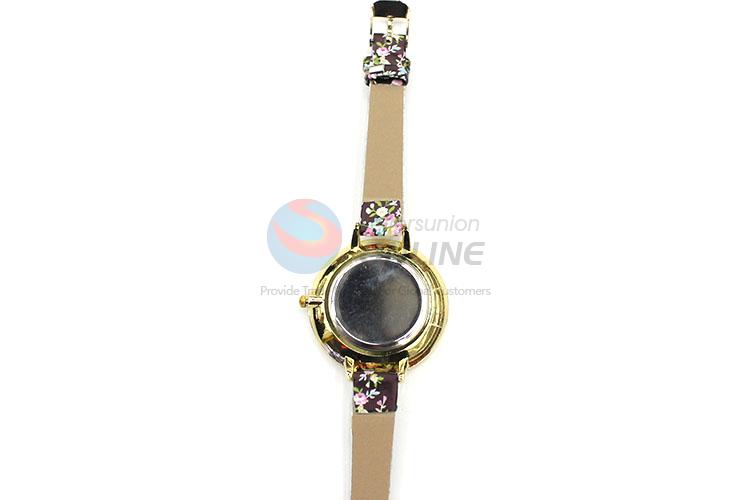 Beautiful Flower Printed Wrist Watch with Leathern Watchband Watchband for Sale