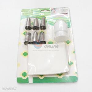 Direct Price Cake Decorating Device