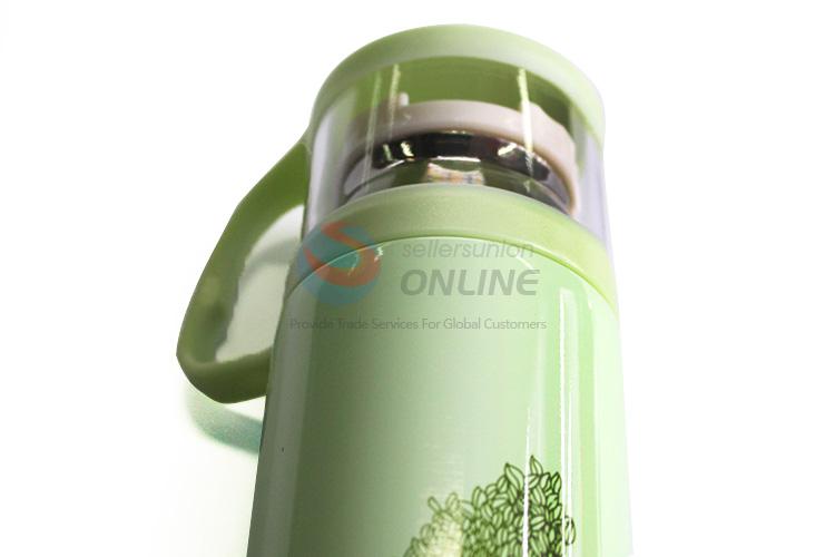 Fashion Vacuum Bottle Portable Water Bottle With Cup