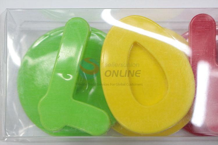 China factory 4pc LOVE shape sticky hooks