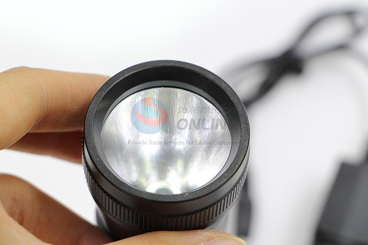 Good Quanlity Outdoor High Power Flashlight