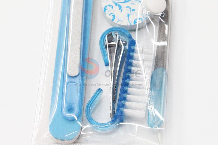 Cosmetic Manicure Set Nail Clipper/ Cuticle Pusher/ Eyebrow Tweezers/ Comb/ Earpick for Promotion