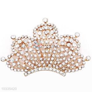 Made in China cheap crwon brooch