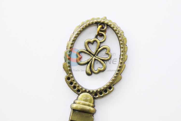 Zinc Alloy Ruler Bookmark with Clover Charm