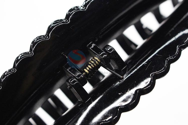 Small black plastic hair claw clip for female