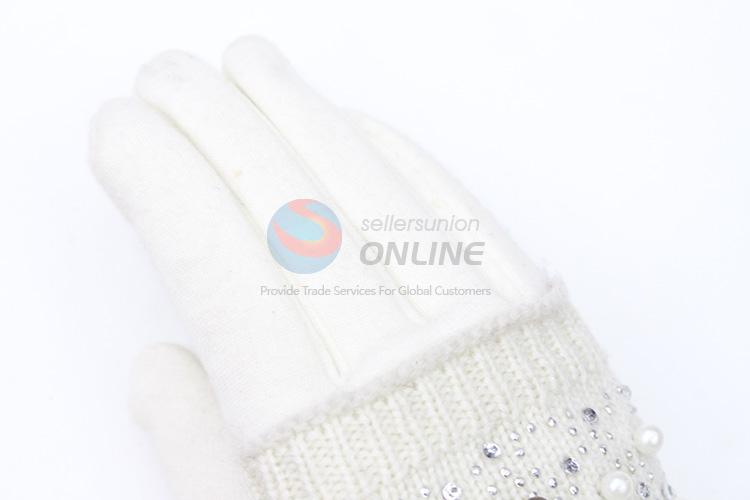 Beautiful popular women winter warm gloves pearl gloves