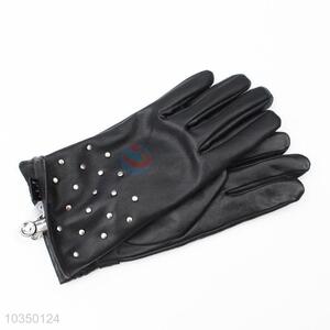 Cool design popular women winter warm gloves with rivets