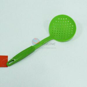 Nylon Green Fashion Leakage Ladle