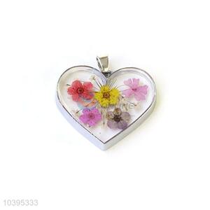 New Design Heart Shape Real Flower Pendant For Women