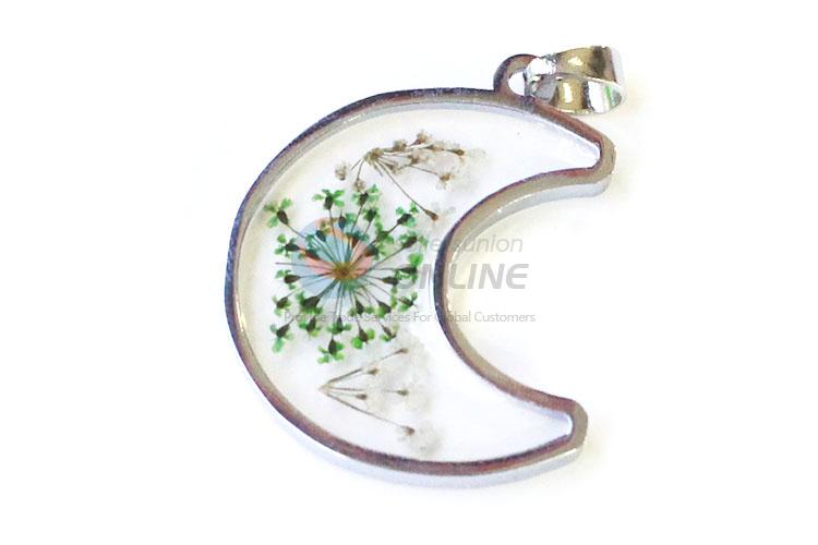 Wholesale Moon Shape Real Flower Pendant With Gold Chain