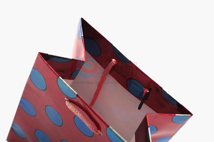 Factory supply cheap laser laminated gift bags with handles