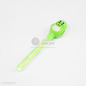 Fashion cheap crocodile shape bubble sticks