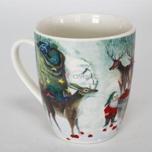 Exquisite ceramic cup of Christmas style