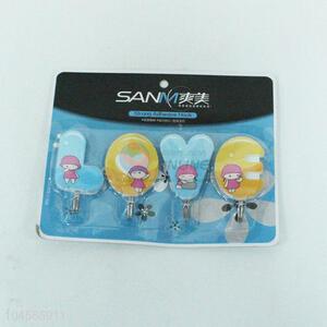 New LOVE Design 4PCS Sticky Hook