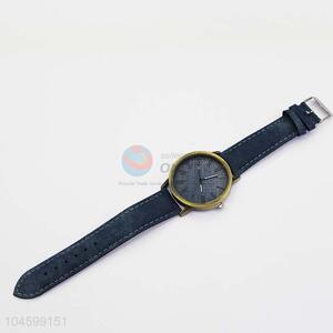 Top Quanlity PU Man Fashion Watch