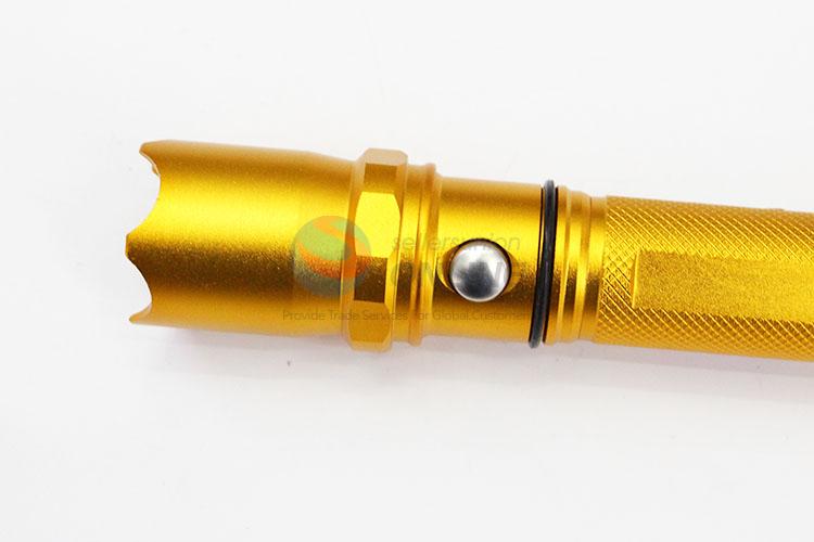 Aluminum Alloy Golden Color Flashlight with XPE Lamp Bulb and 18650 Battery for Camping