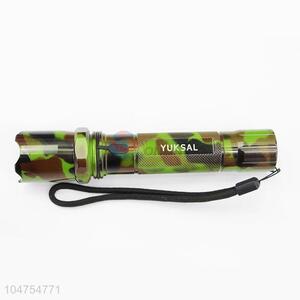 Nice Design Aluminum Alloy Torches <em>Lamp</em> Rechargeable with XPE <em>Lamp</em> <em>Bulb</em>