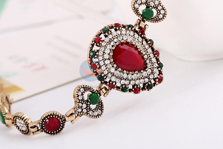 Latest design rhinestone alloy bracelet