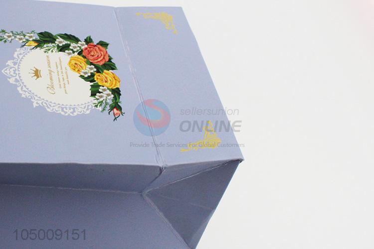 Wholesale premium quality recycled paper shopping gift bag with handle