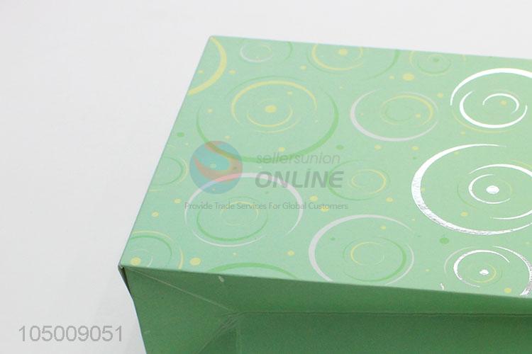 Nice fashion cheap recycled paper shopping gift bag with handle