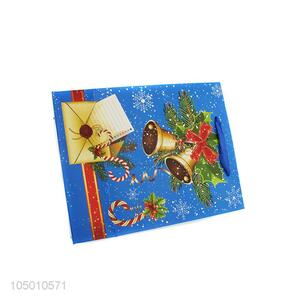 Cheap wholesale Chrismtas pattern paper gift bag with handle