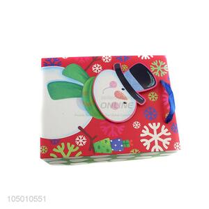 Customized wholesale Chrismtas pattern paper gift bag with handle