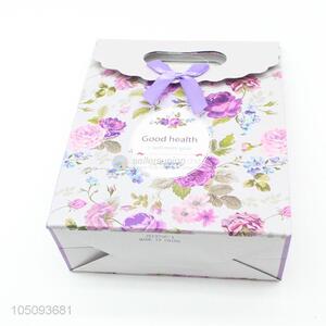 High Quality Flower Pattern Clothing Bags Wholesale Paper Gift Bags