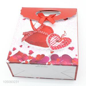 Latest Arrival Red Color Heart Pattern Paper Gift Bags