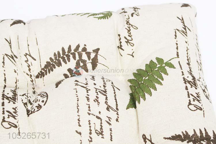 Hot Sale Leaf Pattern Pp Cotton Stuffed Seat Cushion