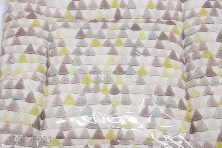 High Quality Colorful Triangle Pattern Comfortable Cushion/Pillow/ Pillow