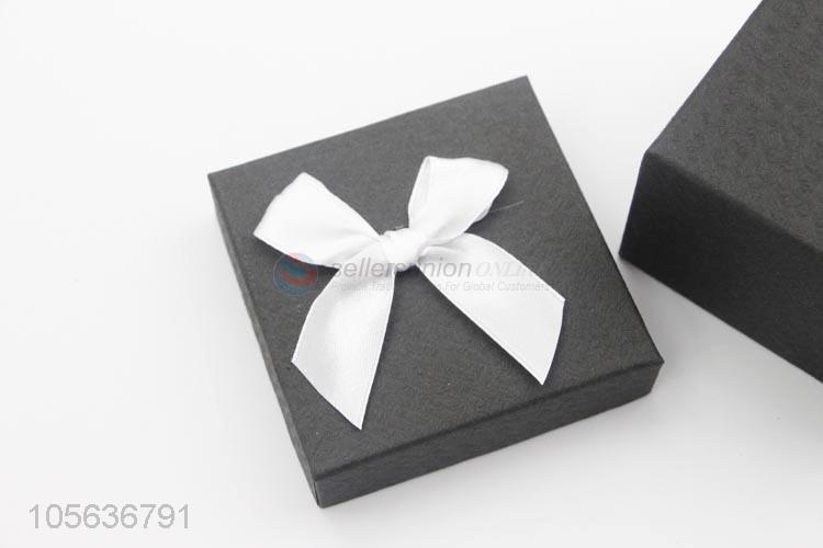 Promotional cheap luxury packaging gift box with ribbon