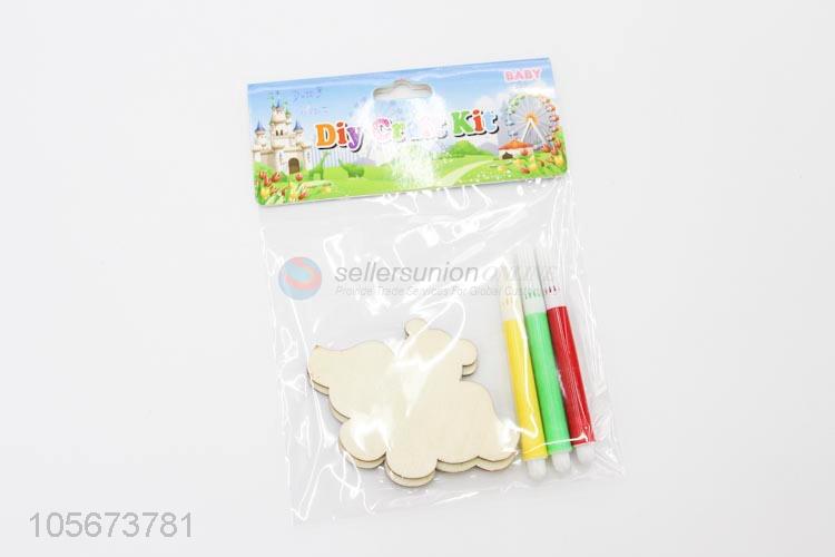 Lovely Design Bear Pattern Wooden DIY Coloring Craft Kit