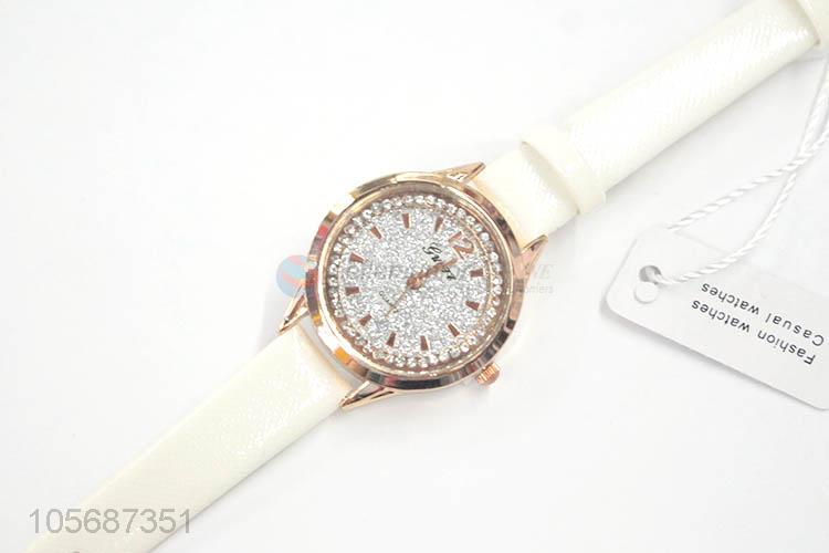 Custom Ladies Fashion Alloy Watch With Soft Watchband